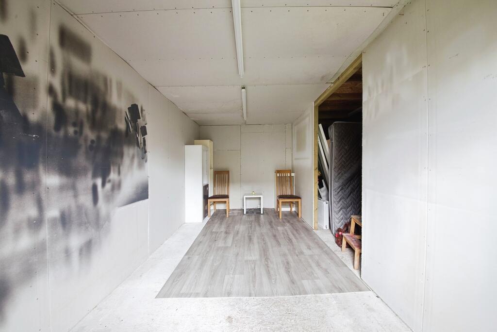 House in London - View 5