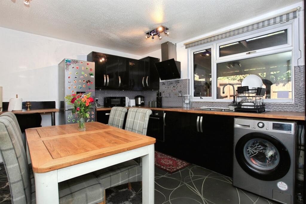 House in Peterborough, City of Peterborough - View 2