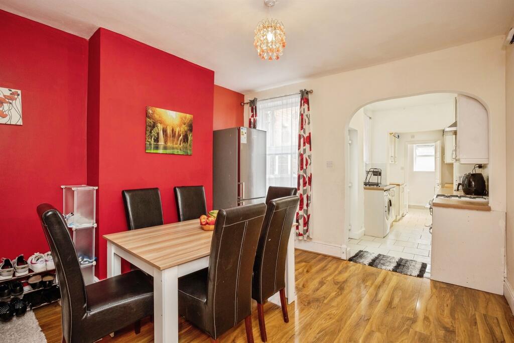 Main image of property: Rosebery Avenue, Melton Mowbray