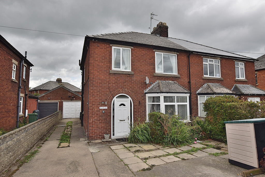3-bed semi-detached on Bridge Road, Brompton On Swale, £260,000