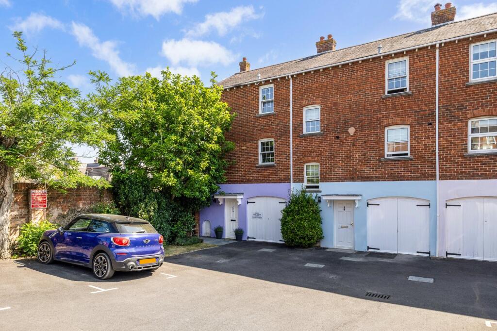 Main image of property: Trafalgar Place, Lymington, Hampshire, SO41