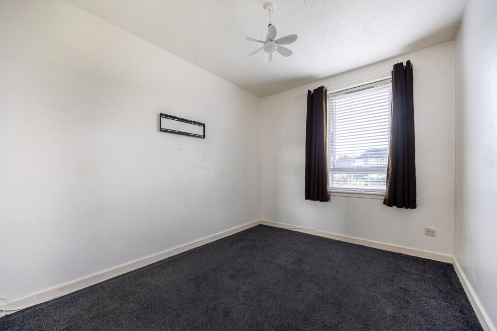 Apartment in Johnstone, Cochrane Castle, Renfrewshire - More