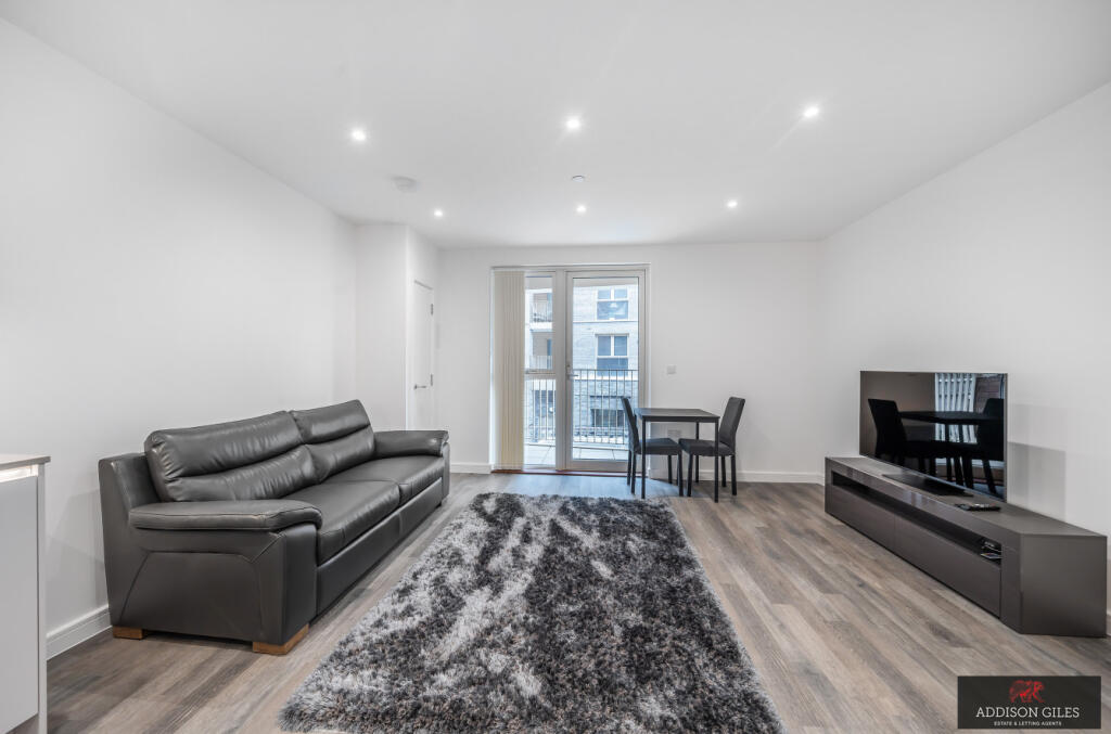 Main image of property: St. Ives Road, Maidenhead, Berkshire, SL6
