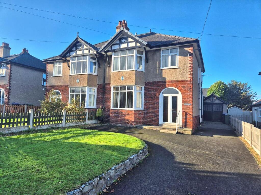Main image of property: Wern Uchaf, Ruthin, LL15