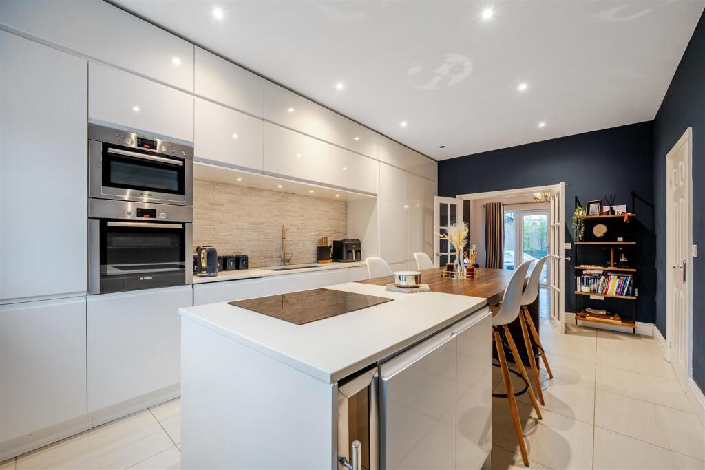 Main image of property: Church Road, Locks Heath