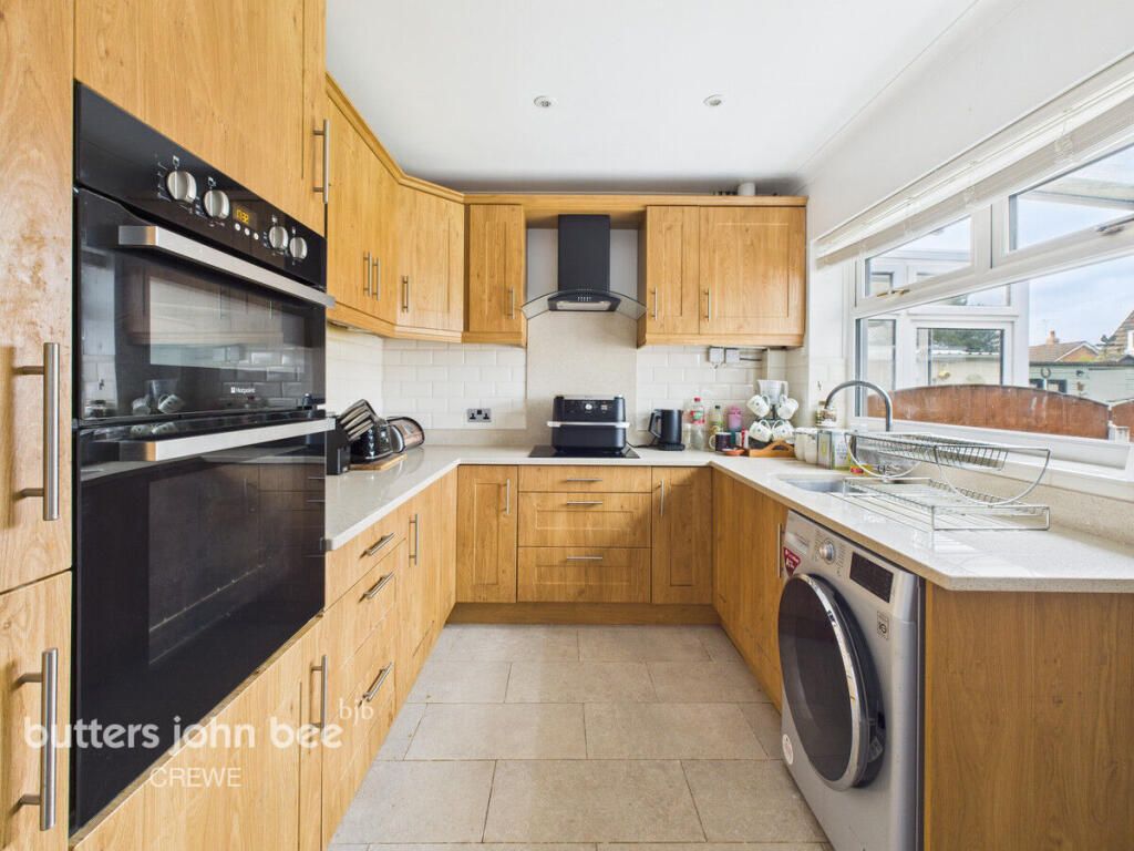 Bradeley Road, Crewe photo 4