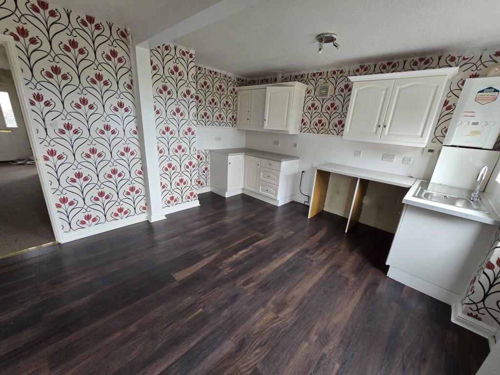 House in Wakefield - More