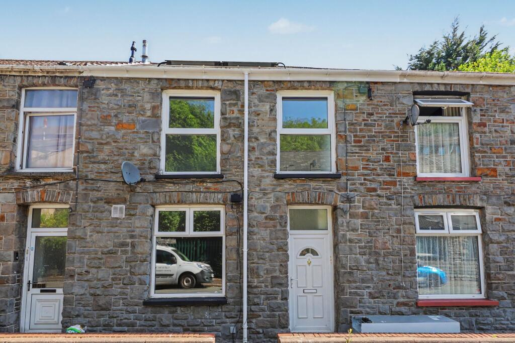 Main image of property: 141 Penrhiwceiber Road, Penrhiwceiber