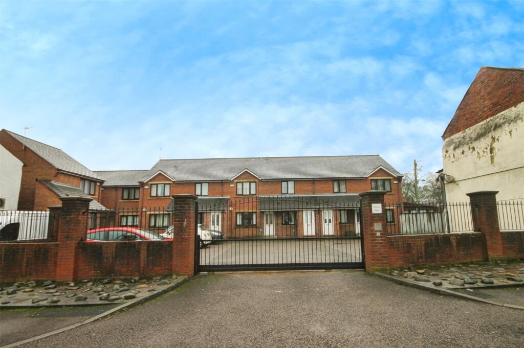 2-bed flat on Victoria Place, Chester Le Street, Co. Durham, DH3, £95,000