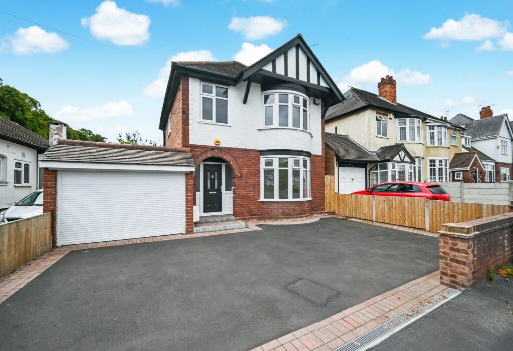 Main image of property: Penn Road, Penn, Wolverhampton, West Midlands, WV4
