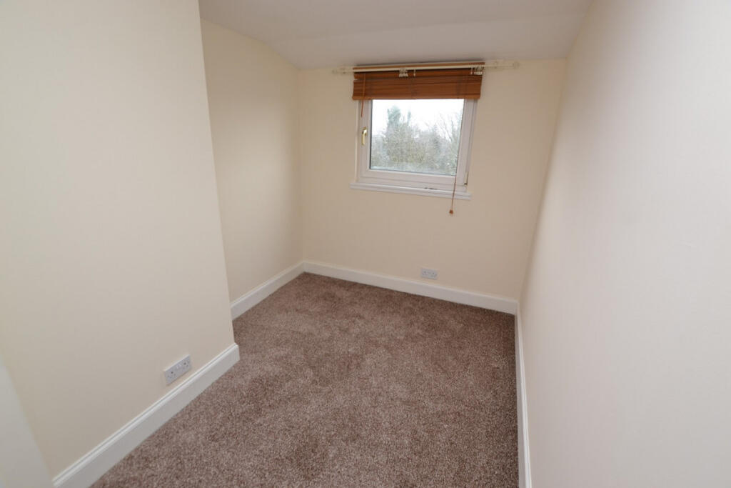 Apartment in Wishaw, Pather - View 4