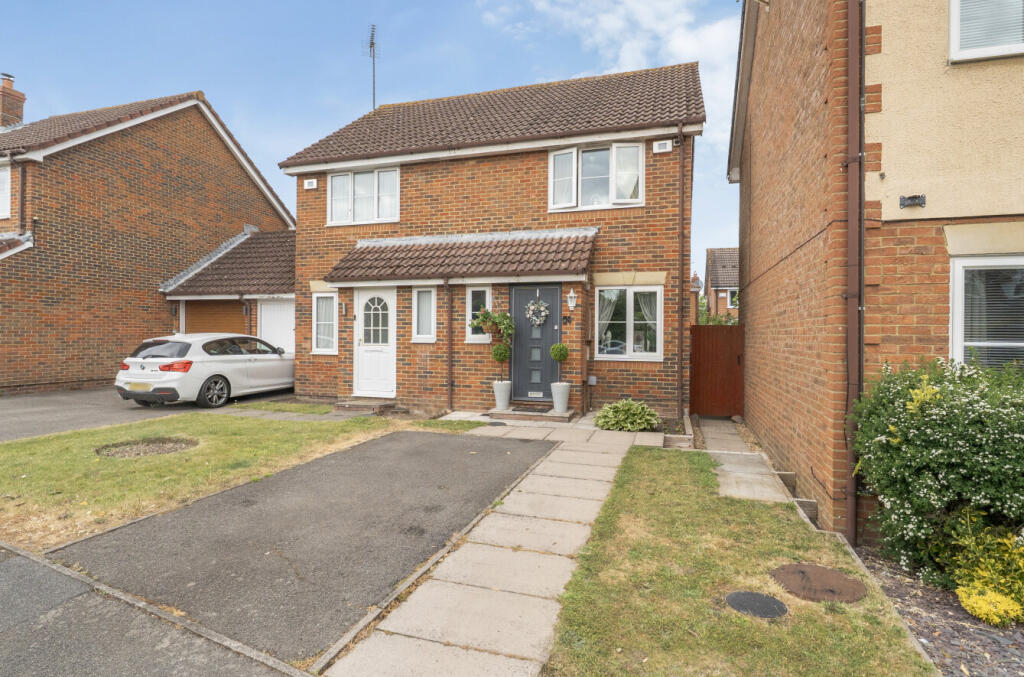 Main image of property: Culvercroft, Binfield, Bracknell, Berkshire, RG42