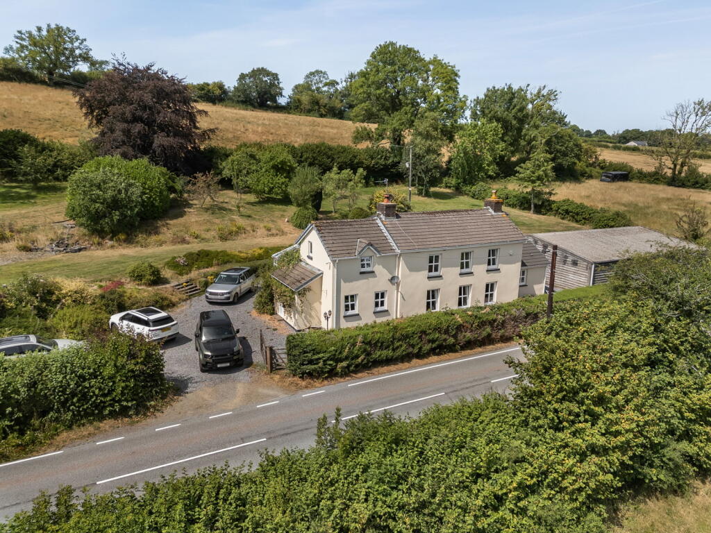 Main image of property: Llangadog, SA19 9AW