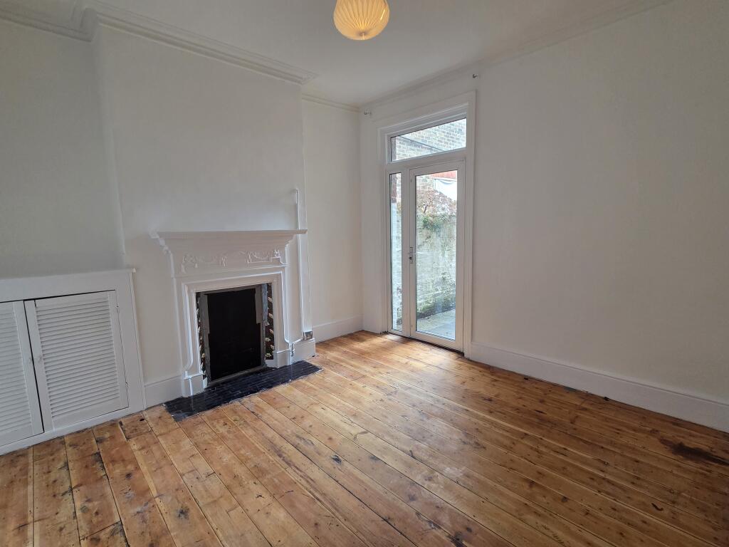 House in Brighton - View 4
