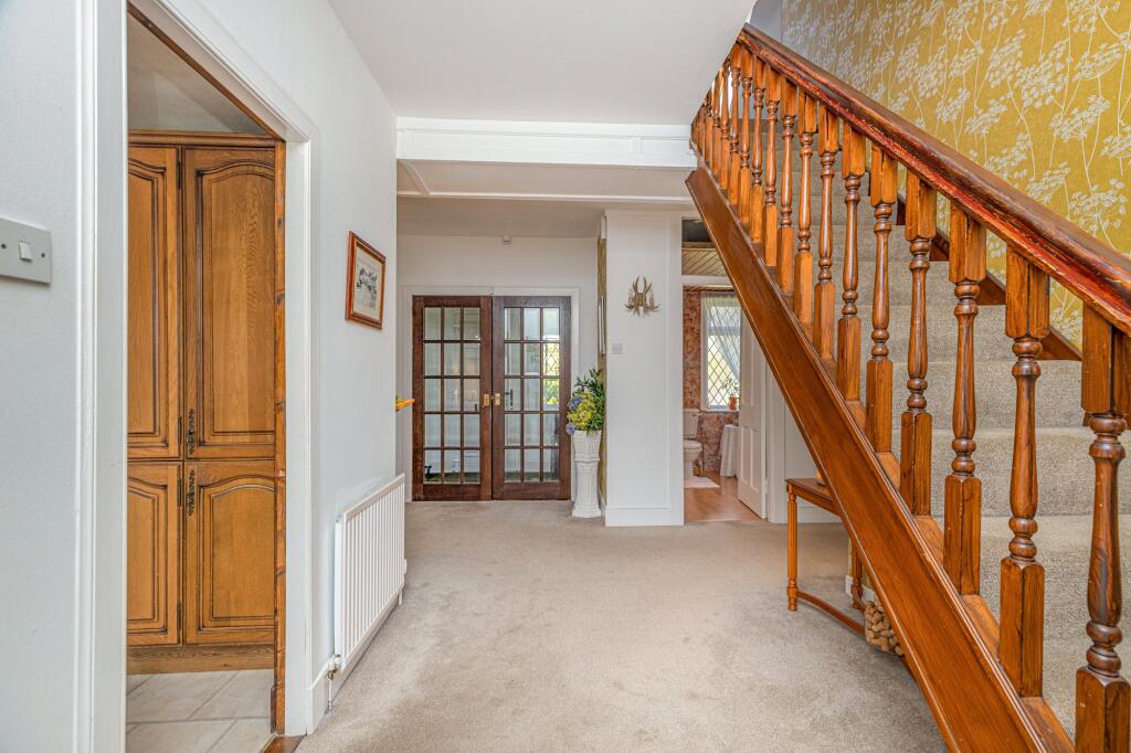 House in Torrance, East Dunbartonshire - More
