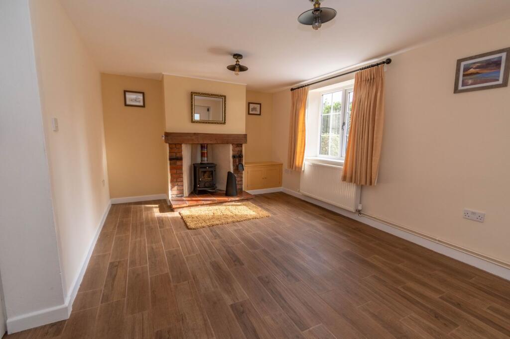 House in Peterborough - View 4