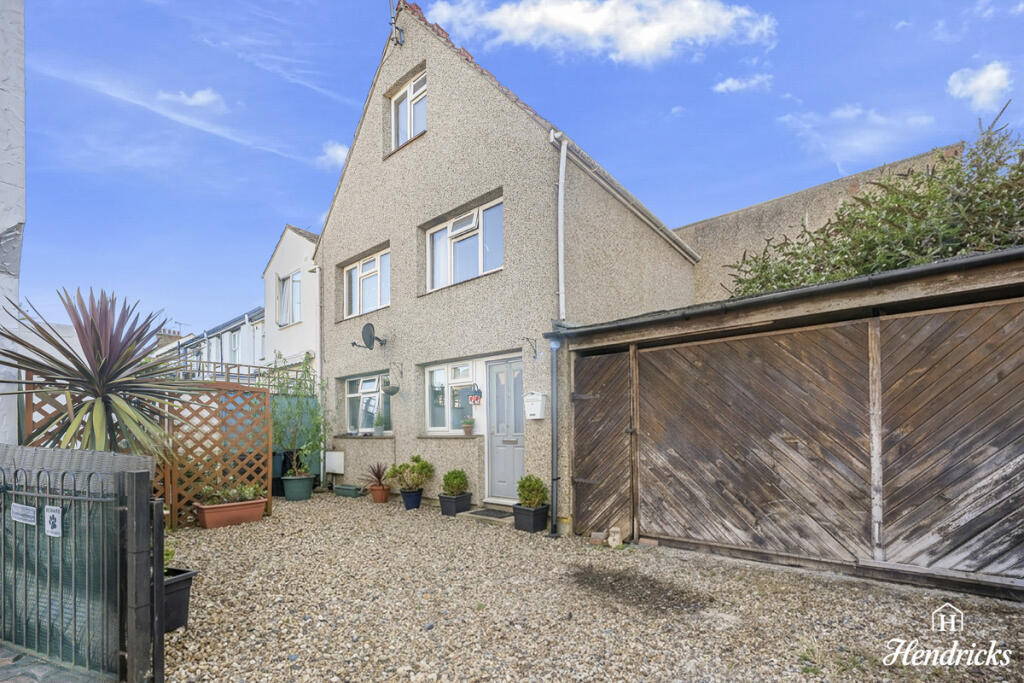 Main image of property: Fairville Mews, Westcliff-on-sea, SS0 9
