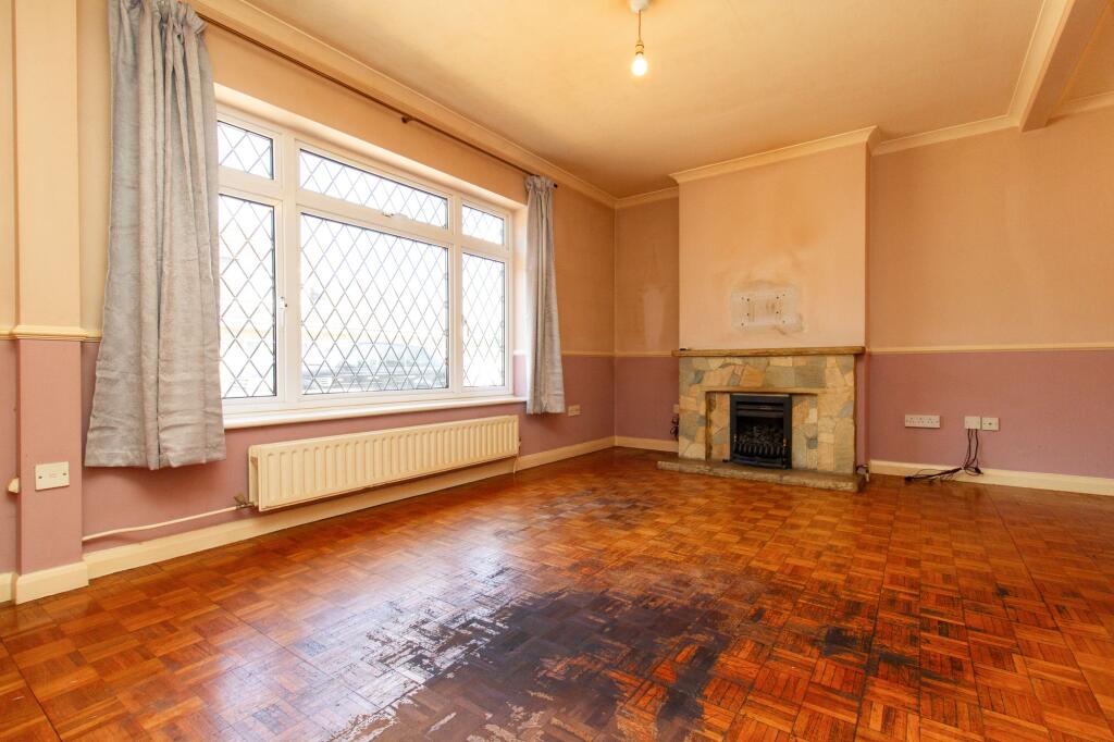 Keynes Close, Church Crookham, GU52 photo 4
