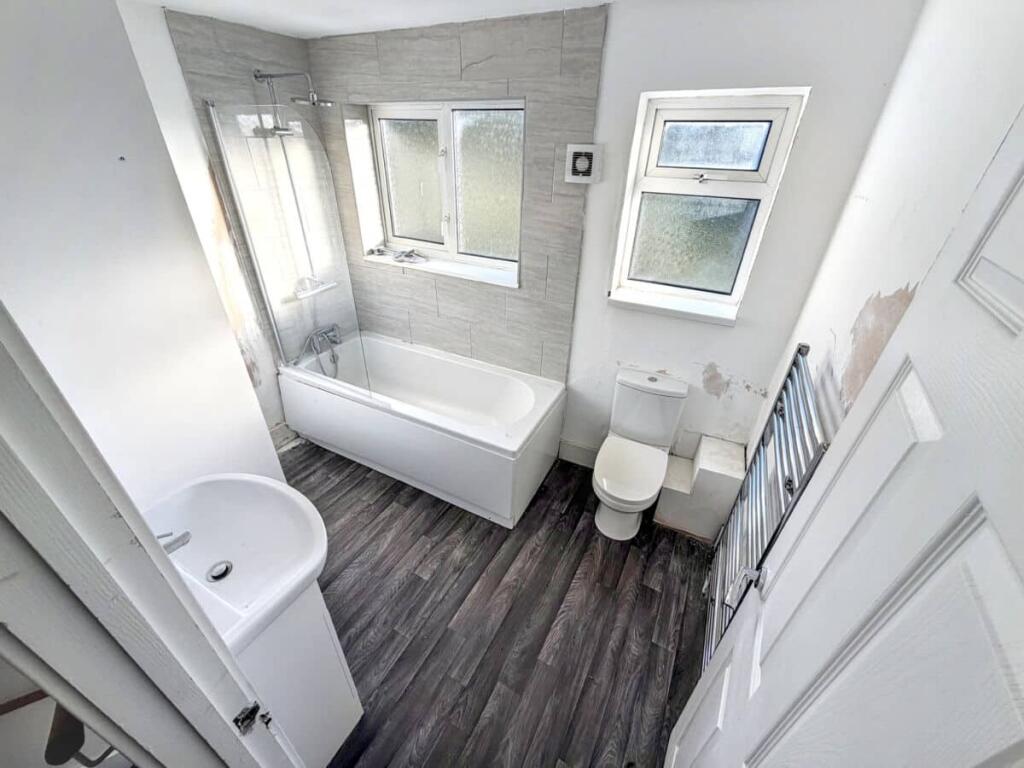 House in Cardiff - View 4