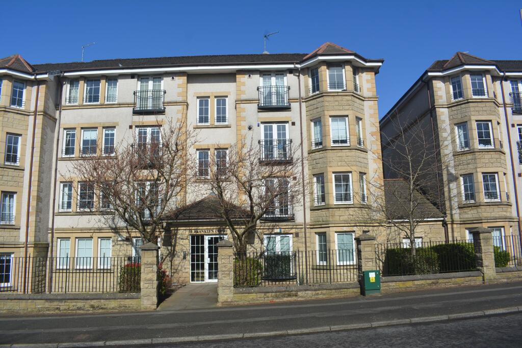 Main image of property: 1/1, 19 Branklyn Court, Glasgow, G13 1GL