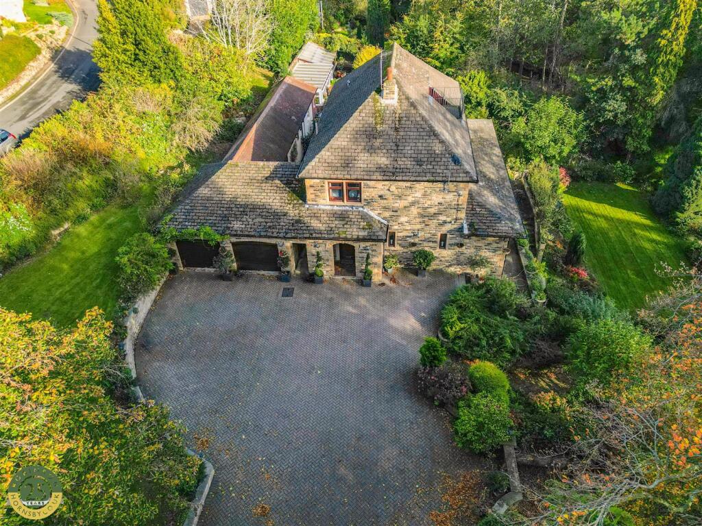 5-bed house on Boat Lane, Sprotbrough, Doncaster, £895,000