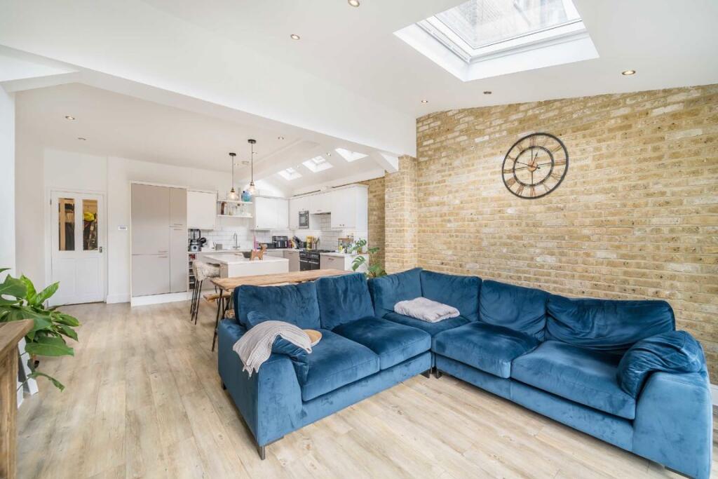 Apartment in London - View 4