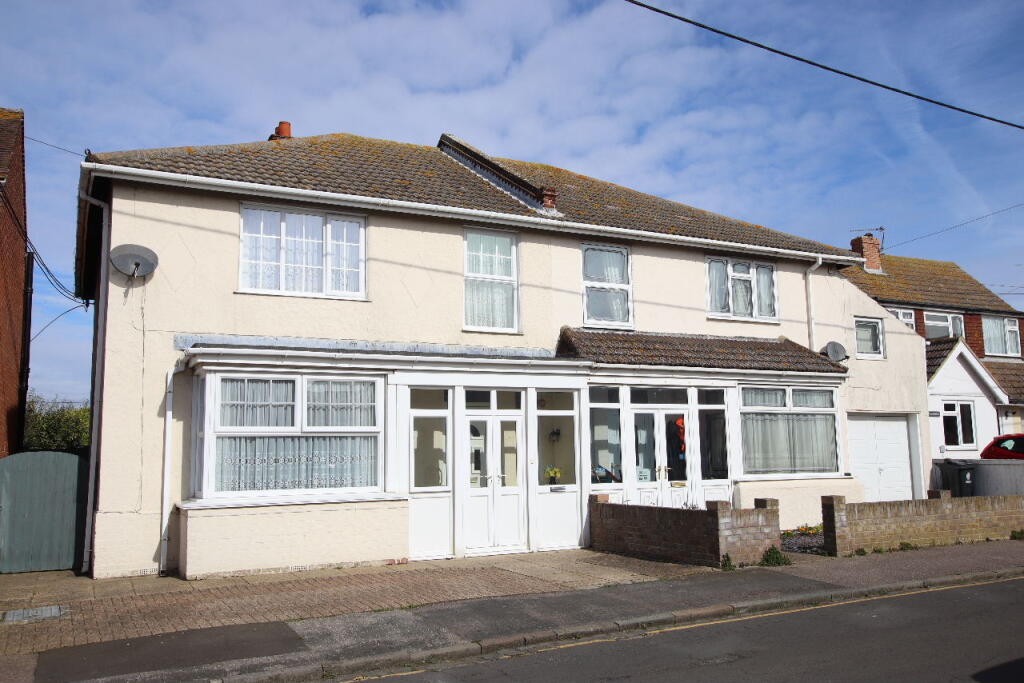 Main image of property: Green Lane, CO14