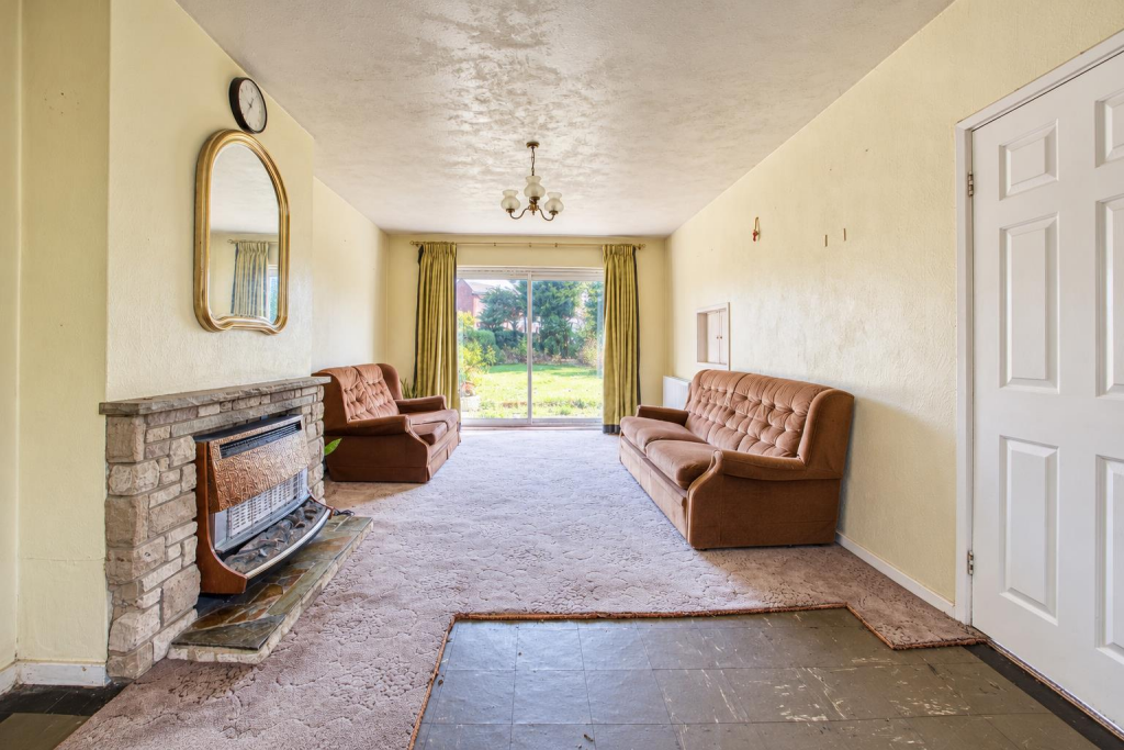 House in Southall - View 4