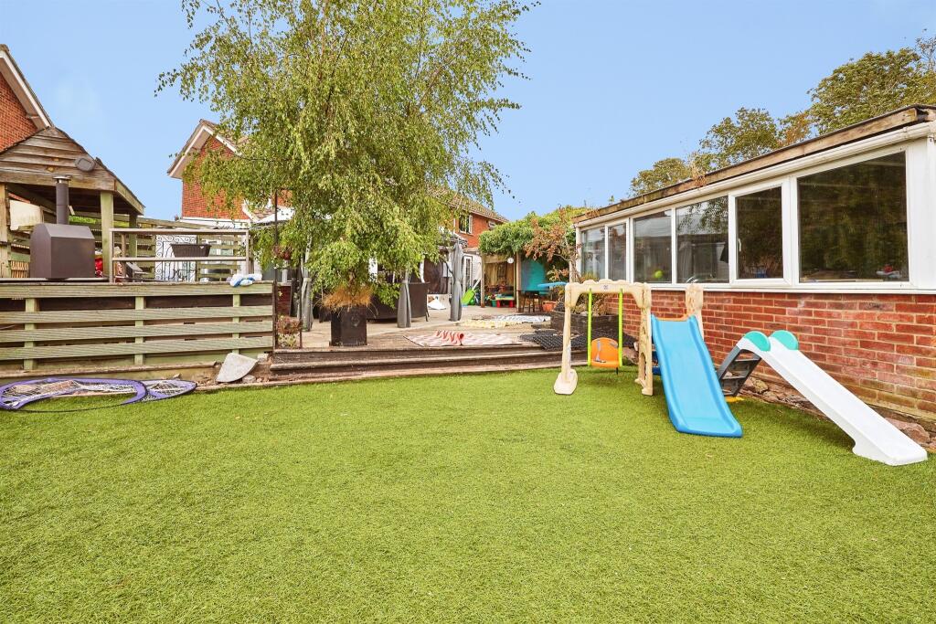 House in Huntingdonshire, Alwalton - View 4
