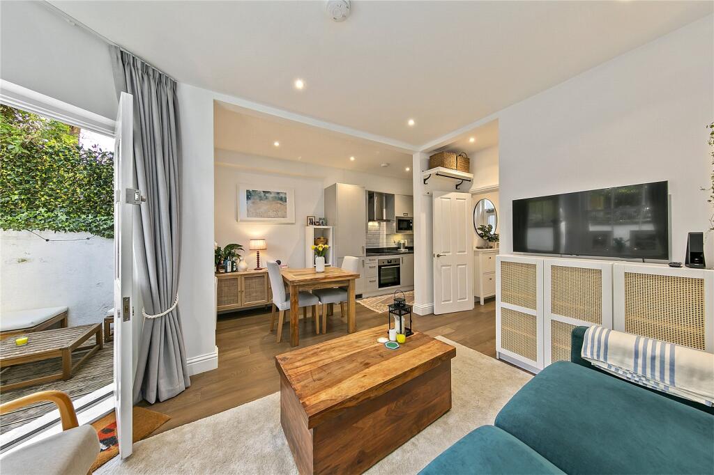 Main image of property: Richmond Road, East Twickenham, TW1