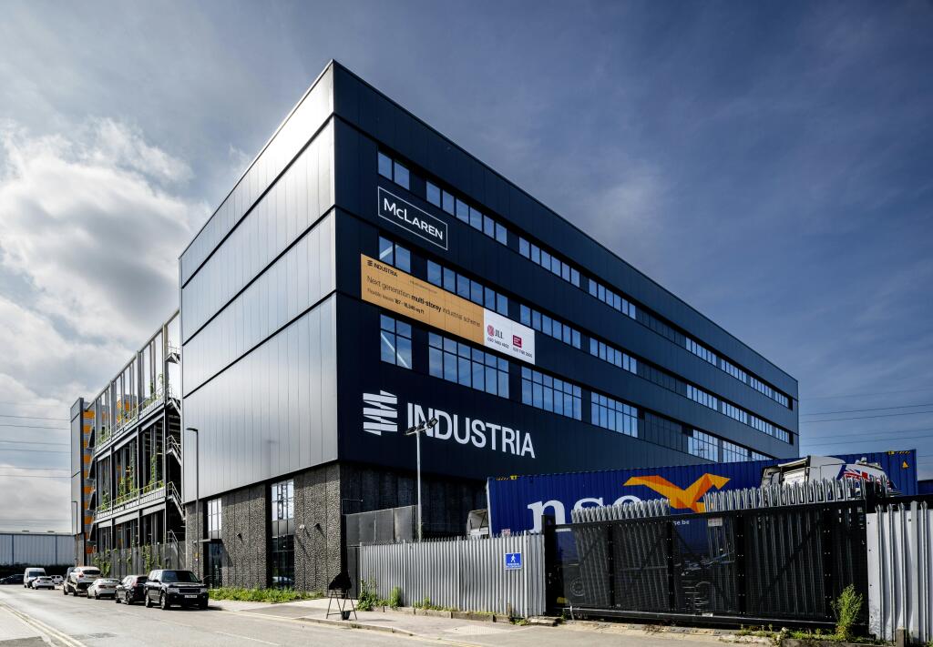 2c1d0e89e69d5d3982aa3715b86624e Industria113.jpg