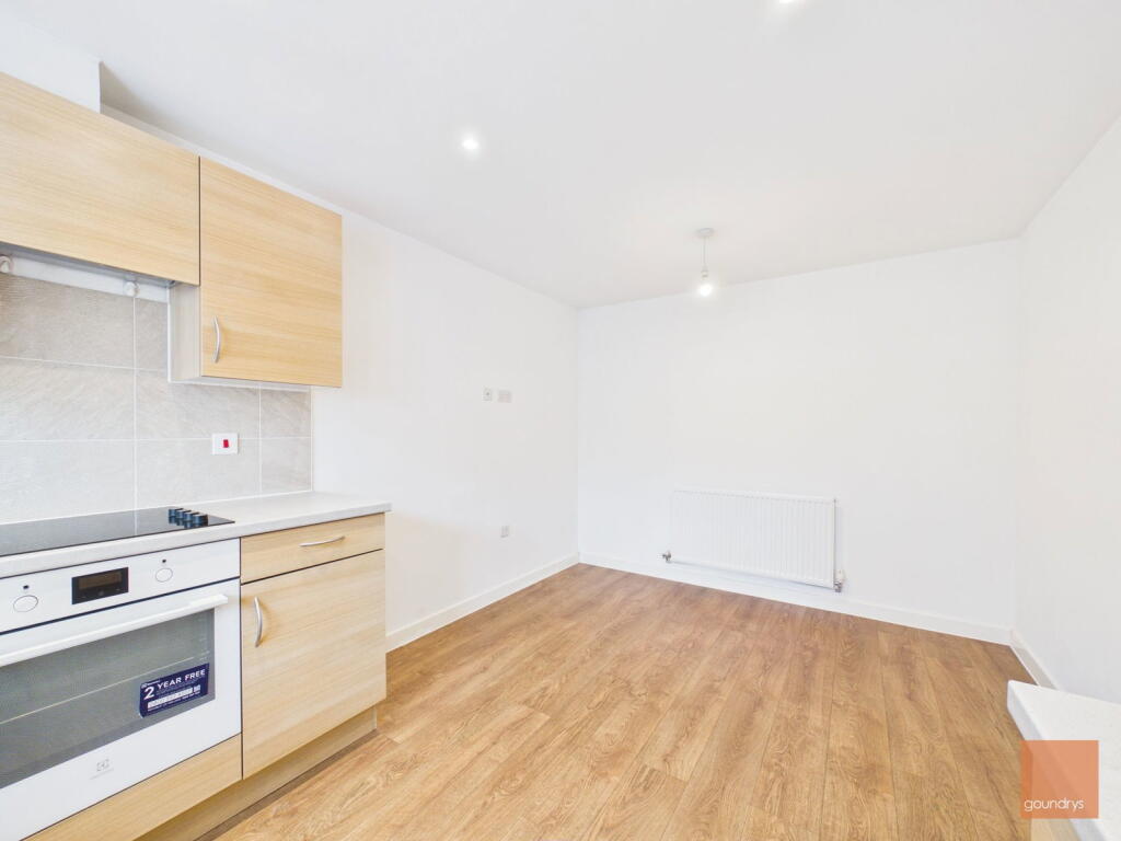 House in Truro - View 5