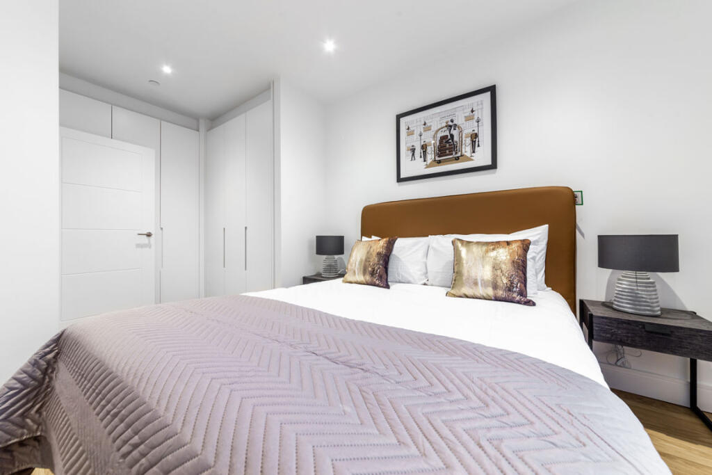 Apartment in Birmingham, Chinese Quarter, Digbeth - View 5