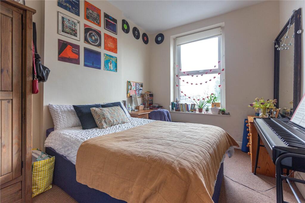 Main image of property: High Street, Staple Hill, Bristol, BS16