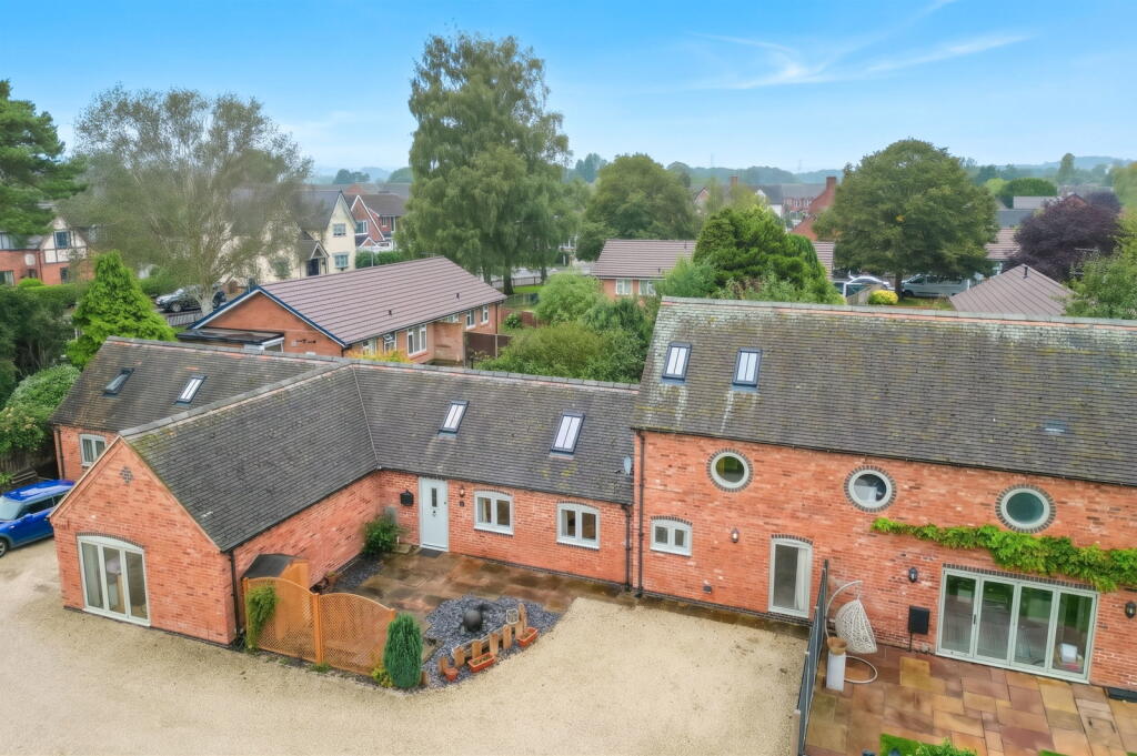 House in Walsall - View 3