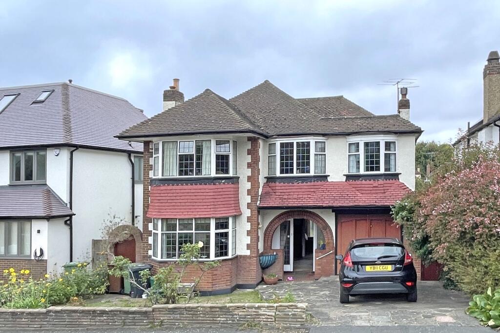 Nonsuch Walk, Cheam, SM2 7LG, Cheam