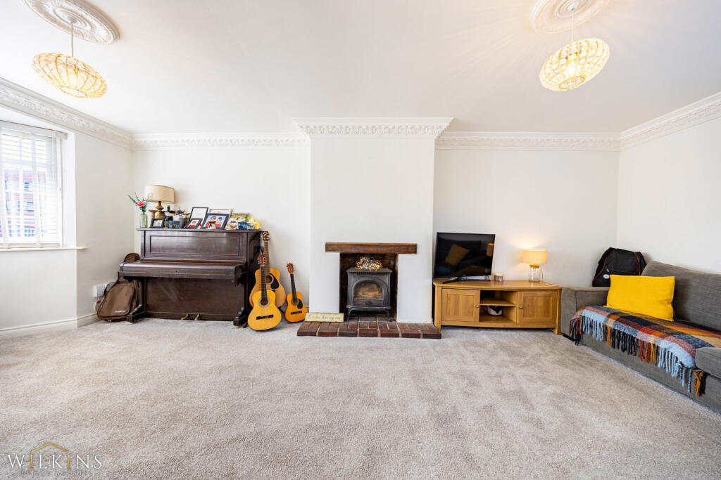 House in North Warwickshire, Hartshill - View 4