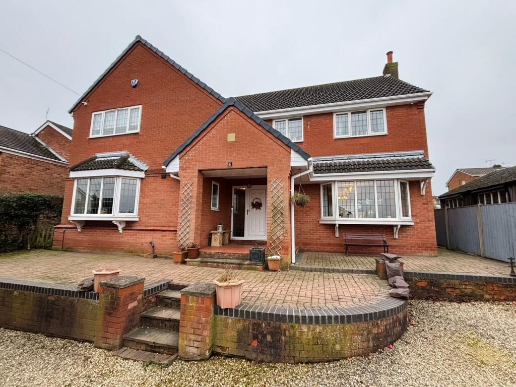 Main image of property: Thorndene Close, Chesterfield, S41