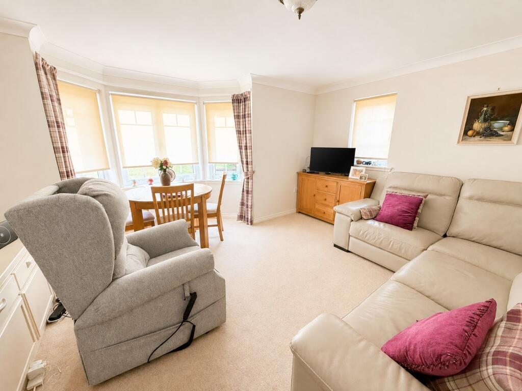 Apartment in Dumfries, Marchfield, Loreburn - View 3