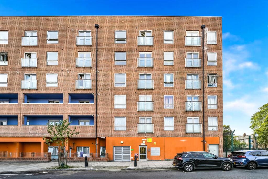 Main image of property: Schoolhouse Lane, London