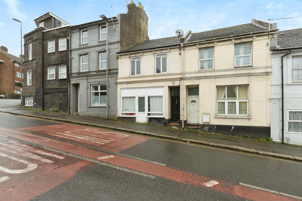 3-bed terraced on Mount Pleasant Road, Hastings, TN34, £160,000