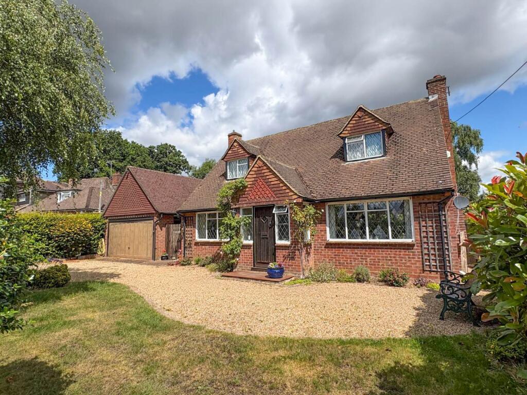Main image of property: Russell Road, Tokers Green, South Oxfordshire