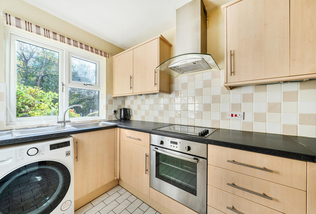 House in Tandridge, Surrey - View 4