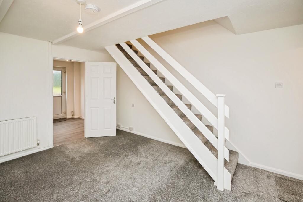 House in Buckley - More