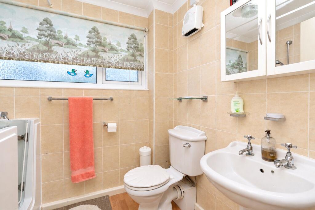 House in Truro - View 5