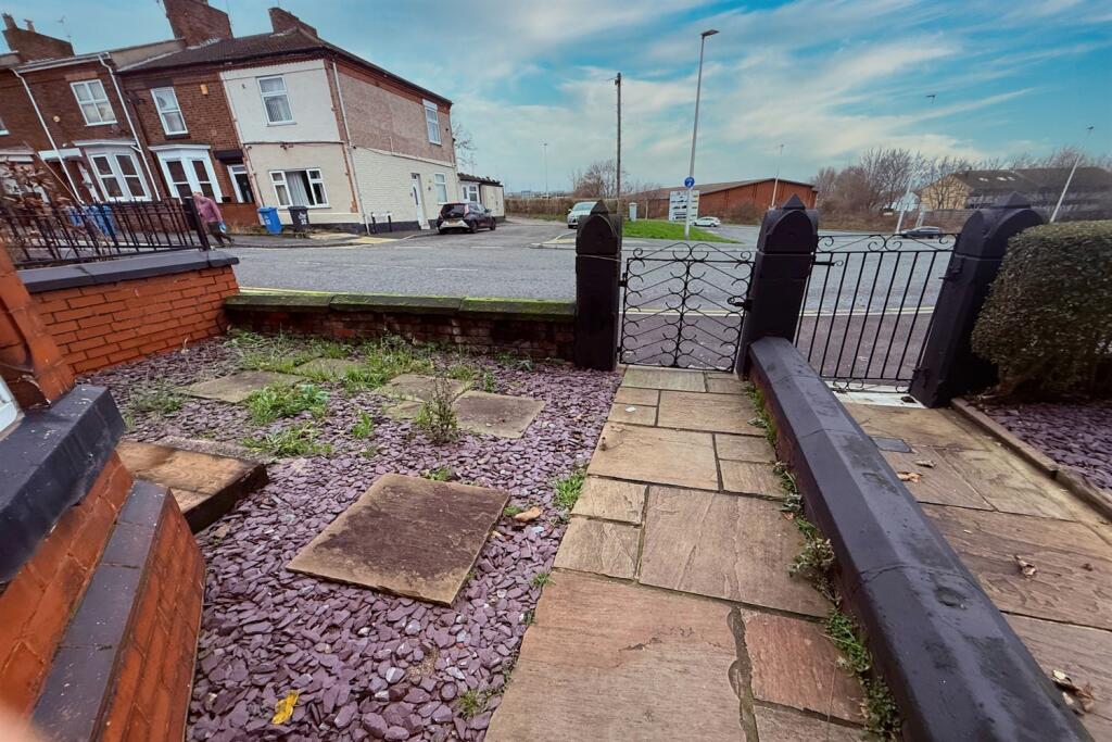 Greenway Road, Runcorn, WA7  5AN photo 3