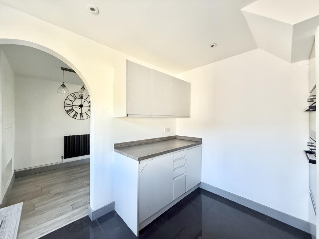 Additional image 3 of Chestnut Drive, Yeovil, Somerset