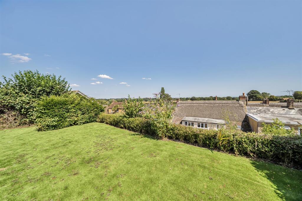 Lower Odcombe, Yeovil, Somerset photo 3