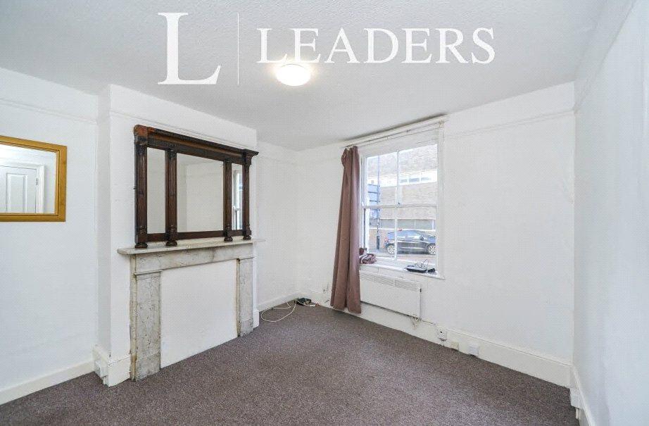 House in Brighton, Round Hill - View 4