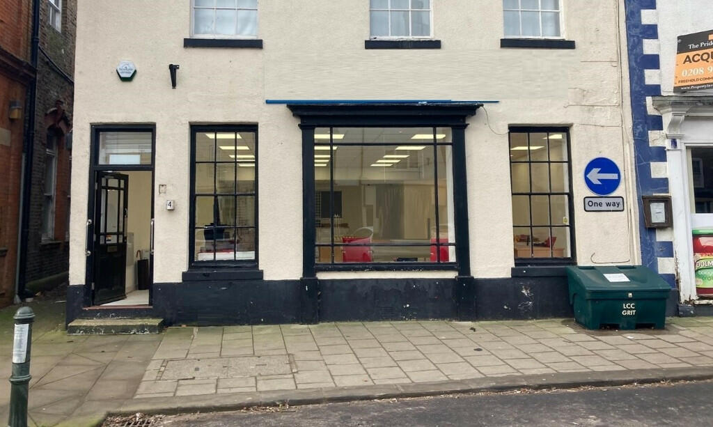 Main image of property: 14A Market Place, Alford, Lincolnshire, LN13